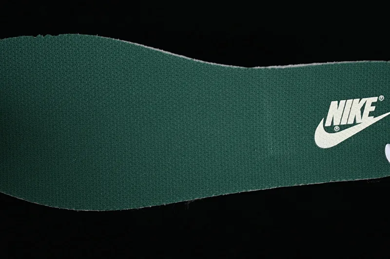 All categories Nk SB Dunk series Nk SB Dunk Low low-top sneakers Nk Dunk Low "Gorge Green" retro white and green SB low-top sports and leisure sneakers DD1503-300